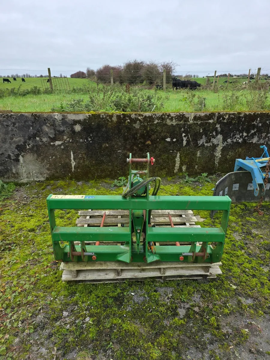 Mchale Bale Splitter - Image 2