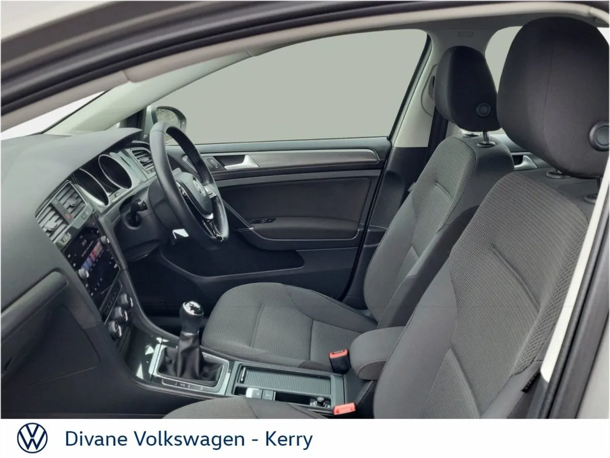 Volkswagen Golf Comfortline 1.0 TSI 115 BHP - Image 4