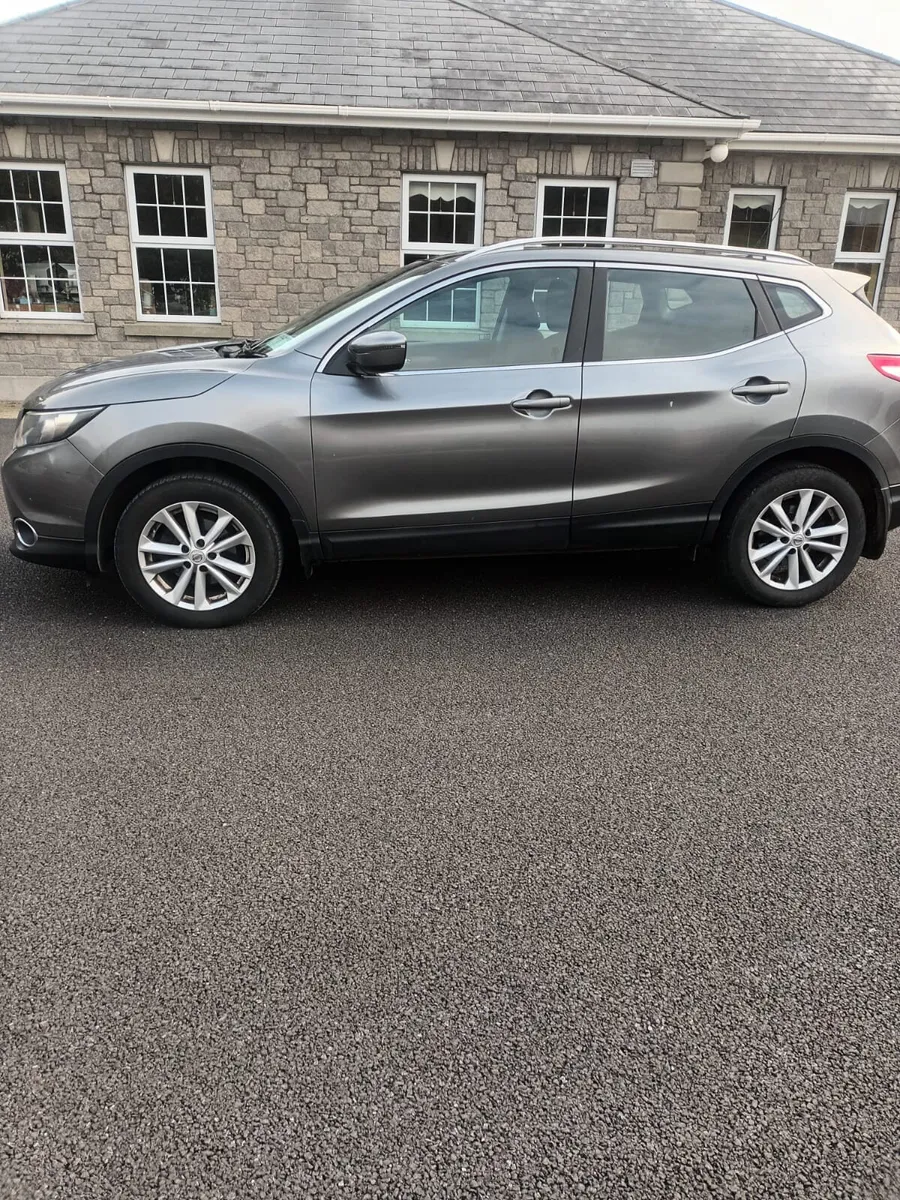 NISSAN QASHQAI 1.5 SV..PAN ROOF - Image 1