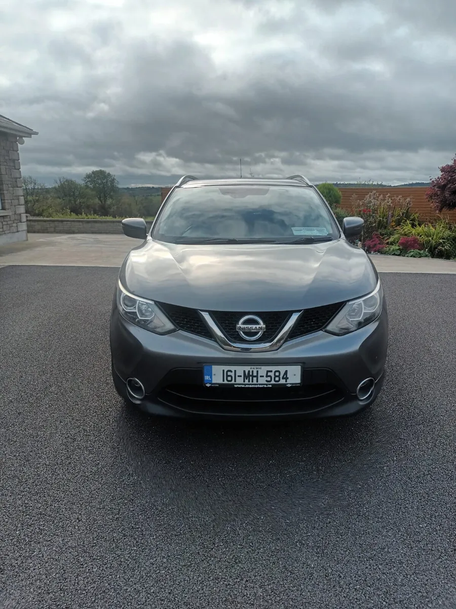 NISSAN QASHQAI 1.5 SV..PAN ROOF - Image 3