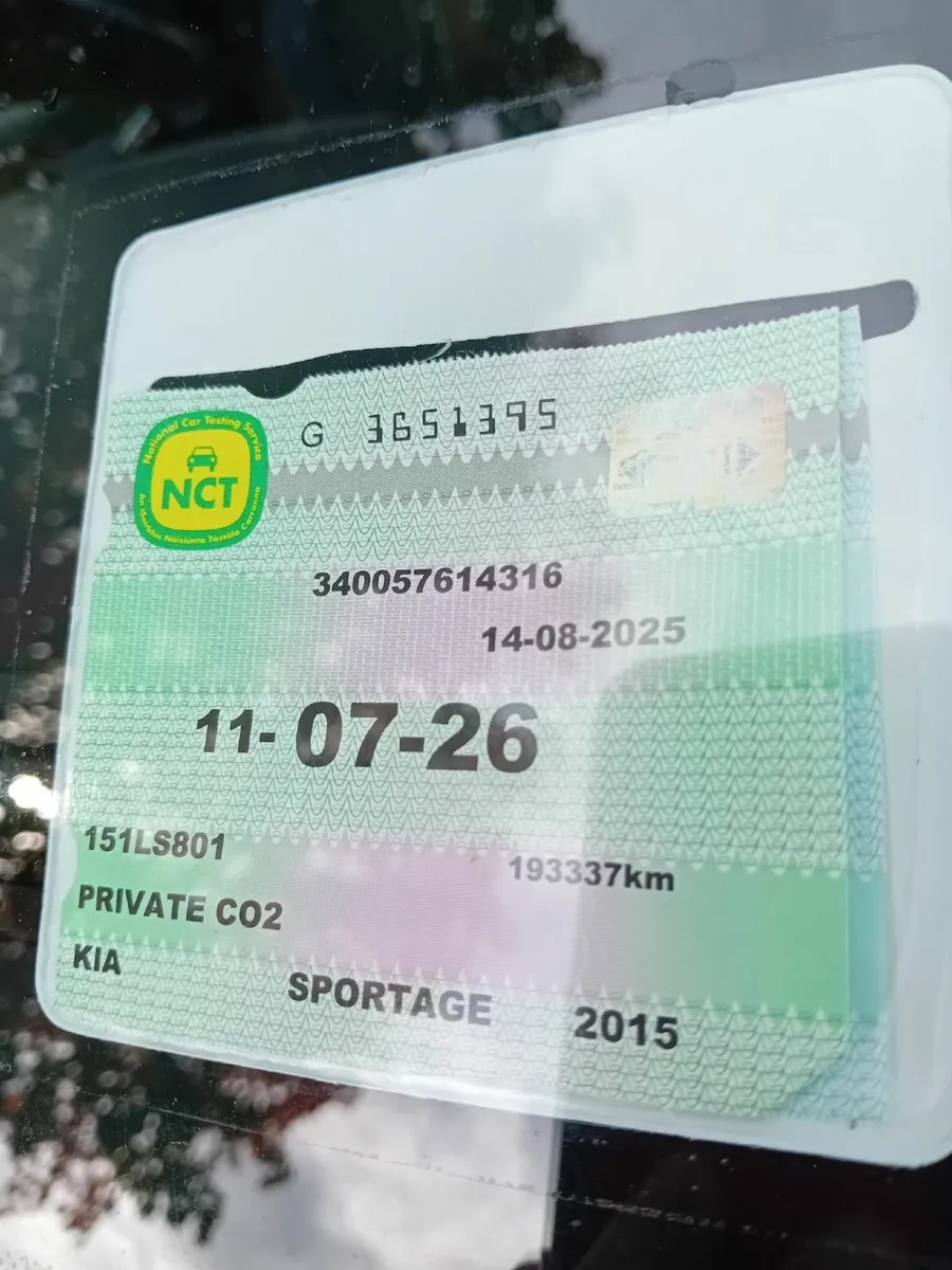 Kia Sportage,  PLATINUM Spec - Image 2