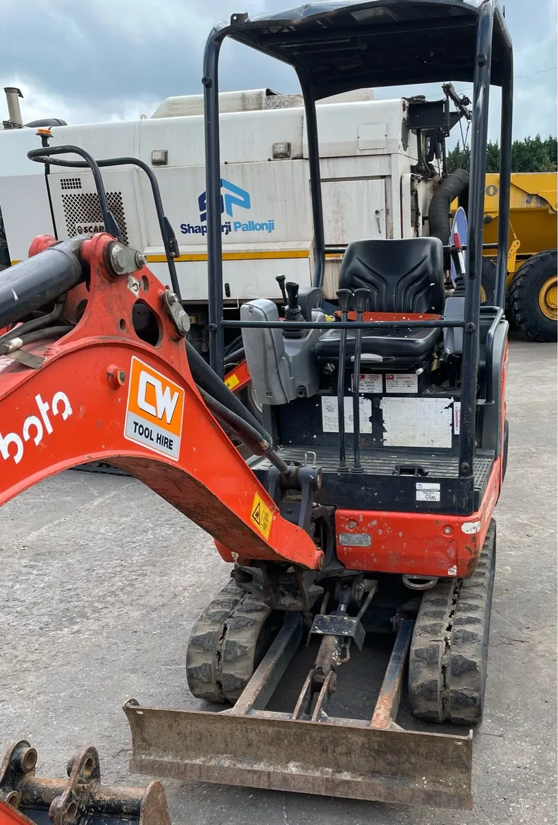 Kubota KX 015 - Image 3