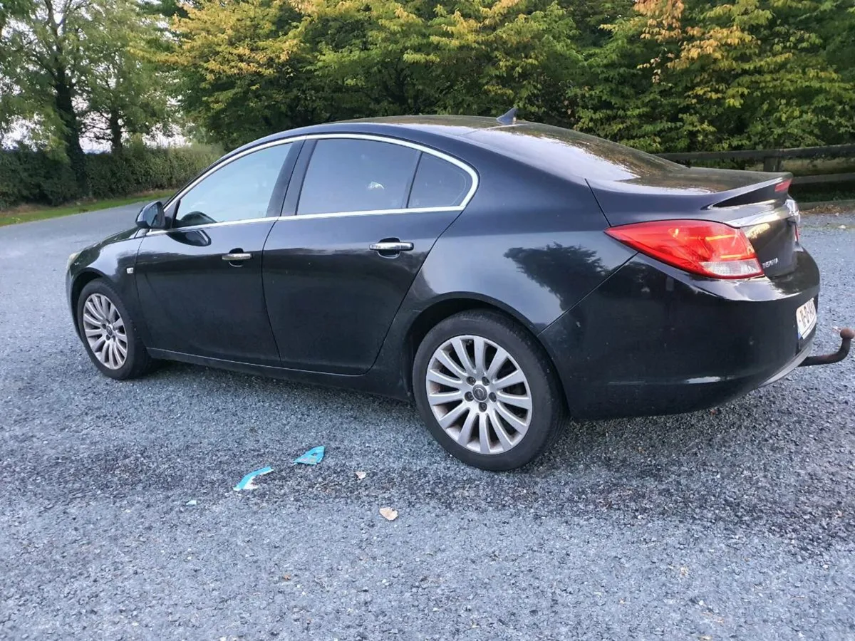 Opel insignia 2.0 ltr elite model 2011 - Image 3