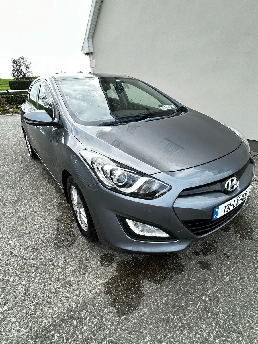 Hyundai i30 2013 ELITE PLUS LUXURY - Image 2
