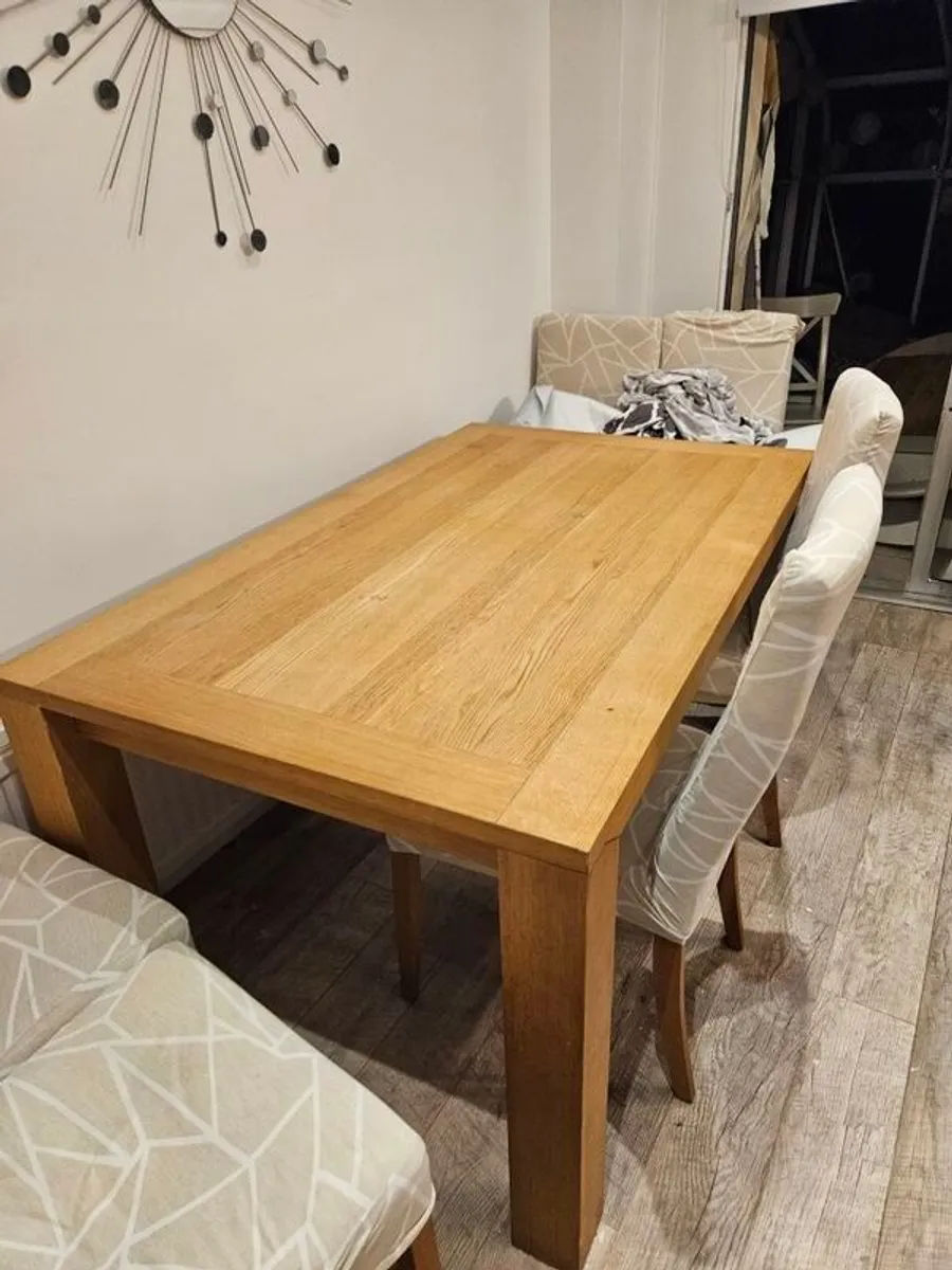 solid oak wood dining table extendable and chairs - Image 4