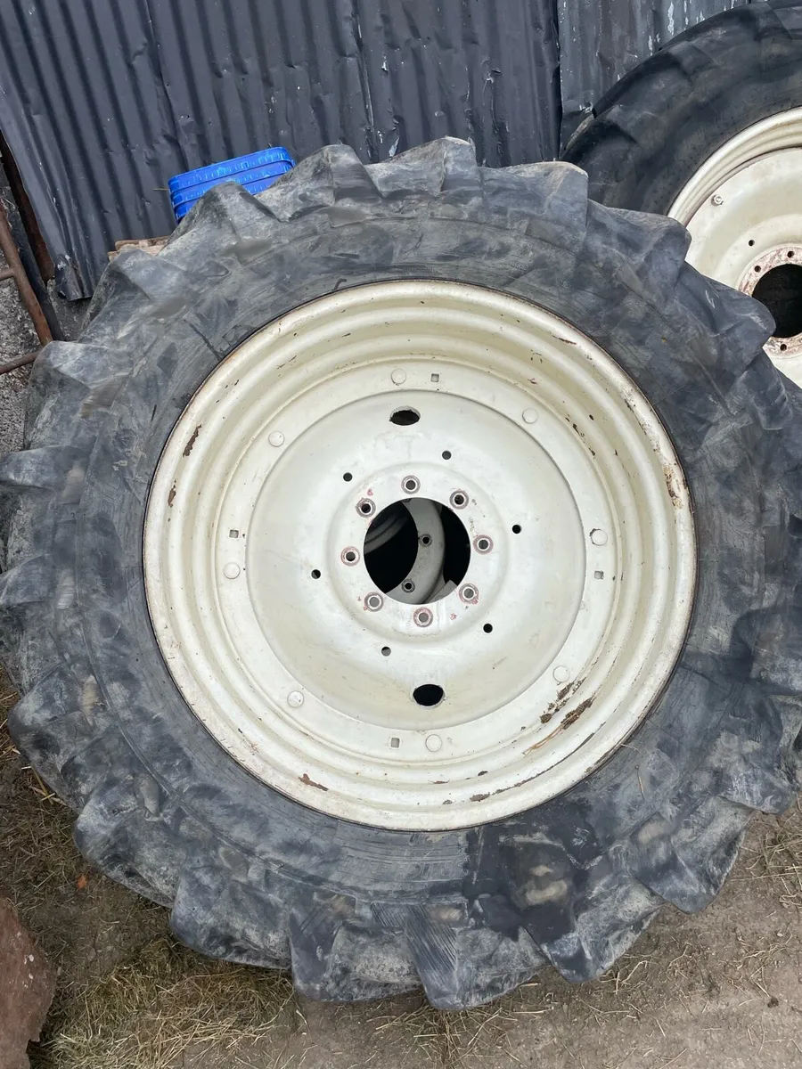 Tyres - Image 2