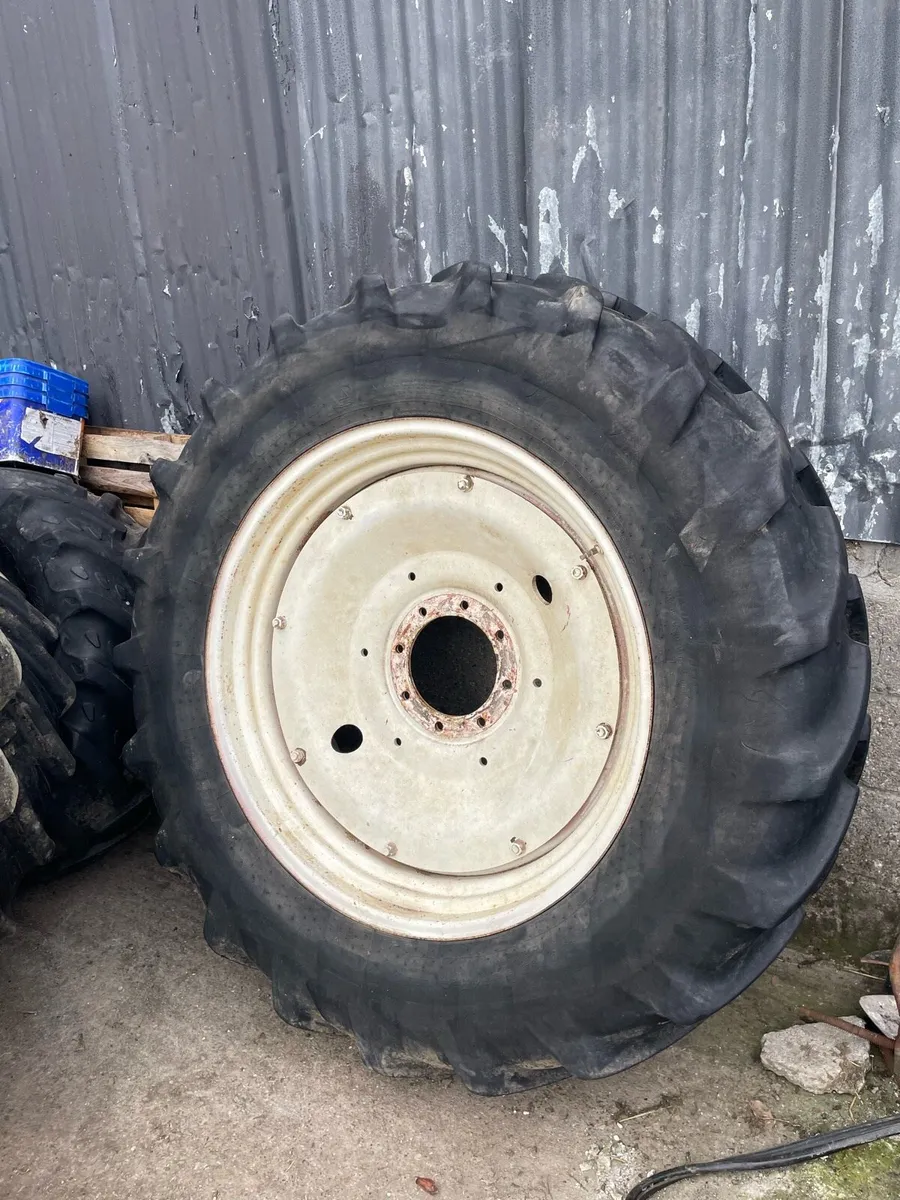 Tyres - Image 3