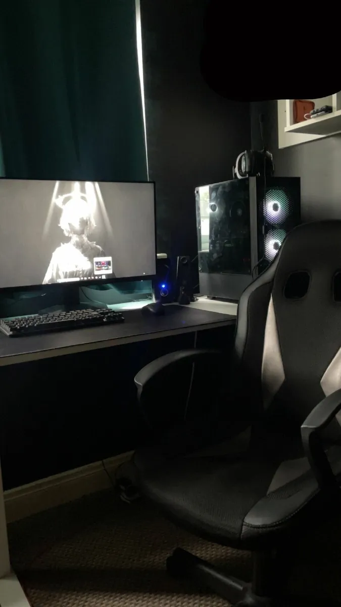Computer Setup - Image 1