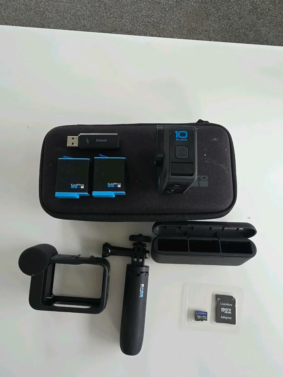 GoPro HERO 10 + Accessories - Image 2