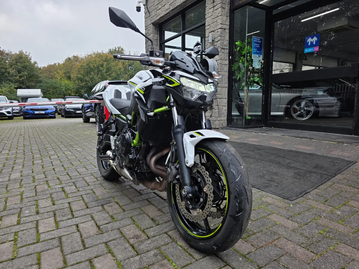2020 KAWASAKI Z650 ABS. - Image 2