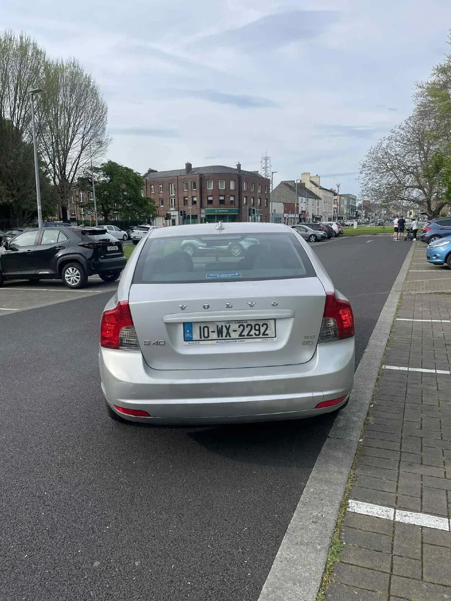 Volvo S40 2010 - Image 4