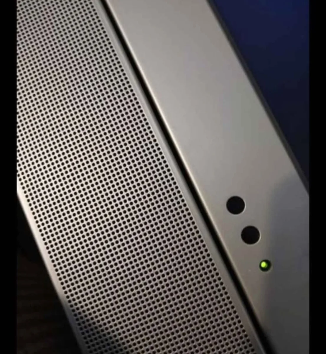 42" HDMI T.V - Image 2
