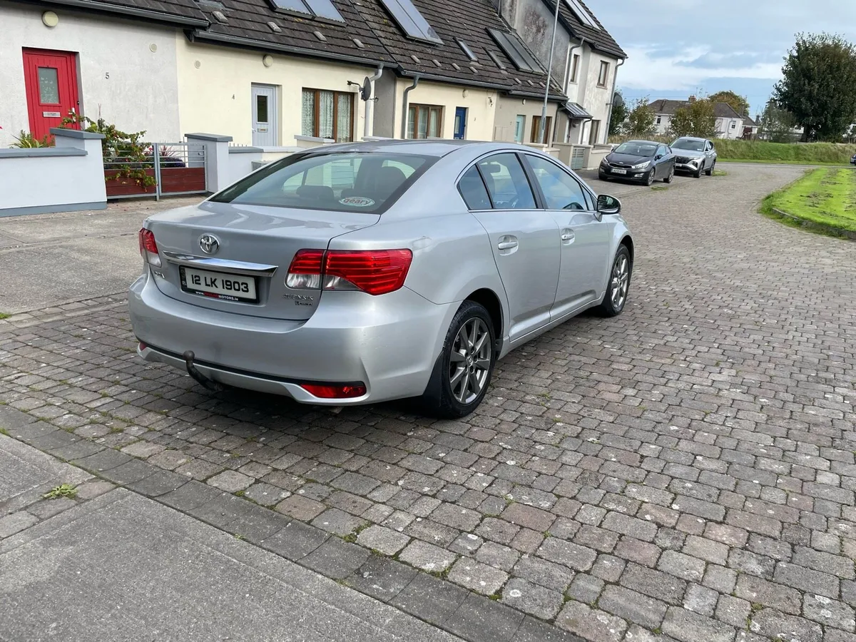 12 Toyota avensis 2.0 litre diesel new nct - Image 4
