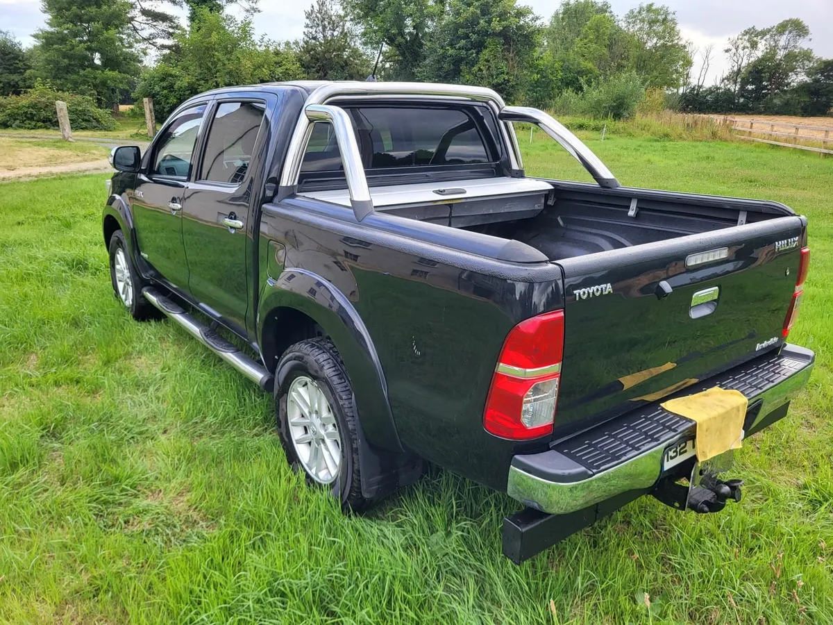 Toyota Hilux 2013 - Image 1