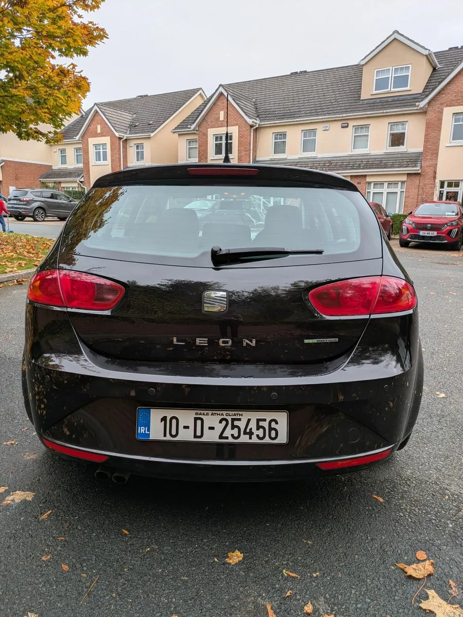 SEAT Leon 2010 - Image 2