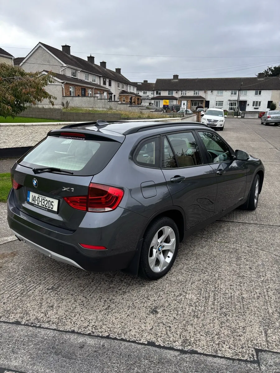 2014 BMW X1 - Image 2
