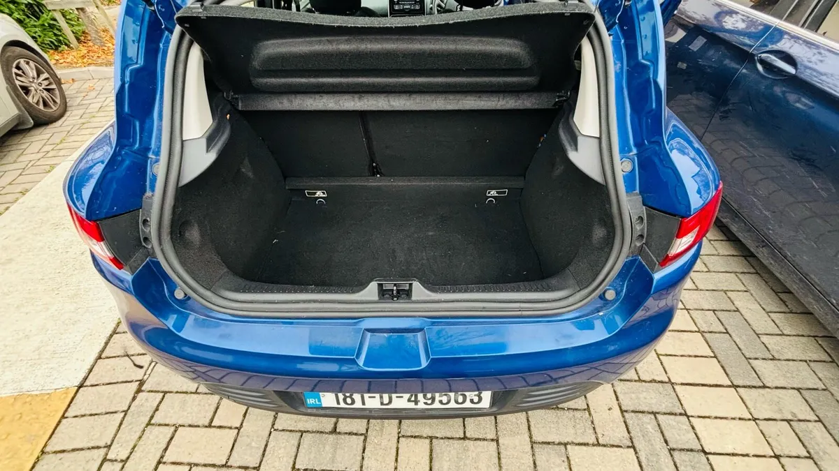 Renault Clio 2018 1.5 - Image 3