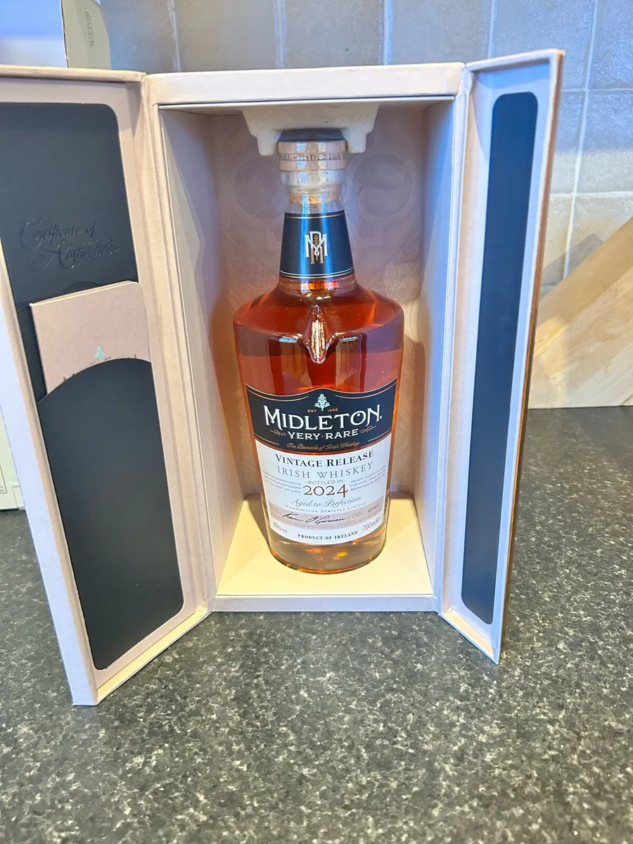 Whiskey - Image 3