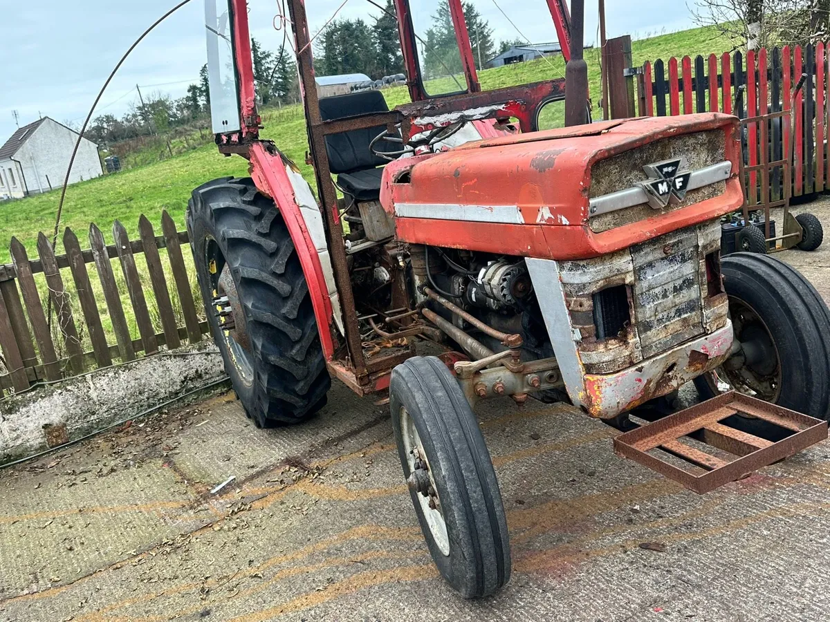 Massey Ferguson 135 - Image 1