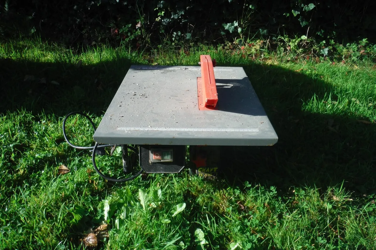 Bench Saw