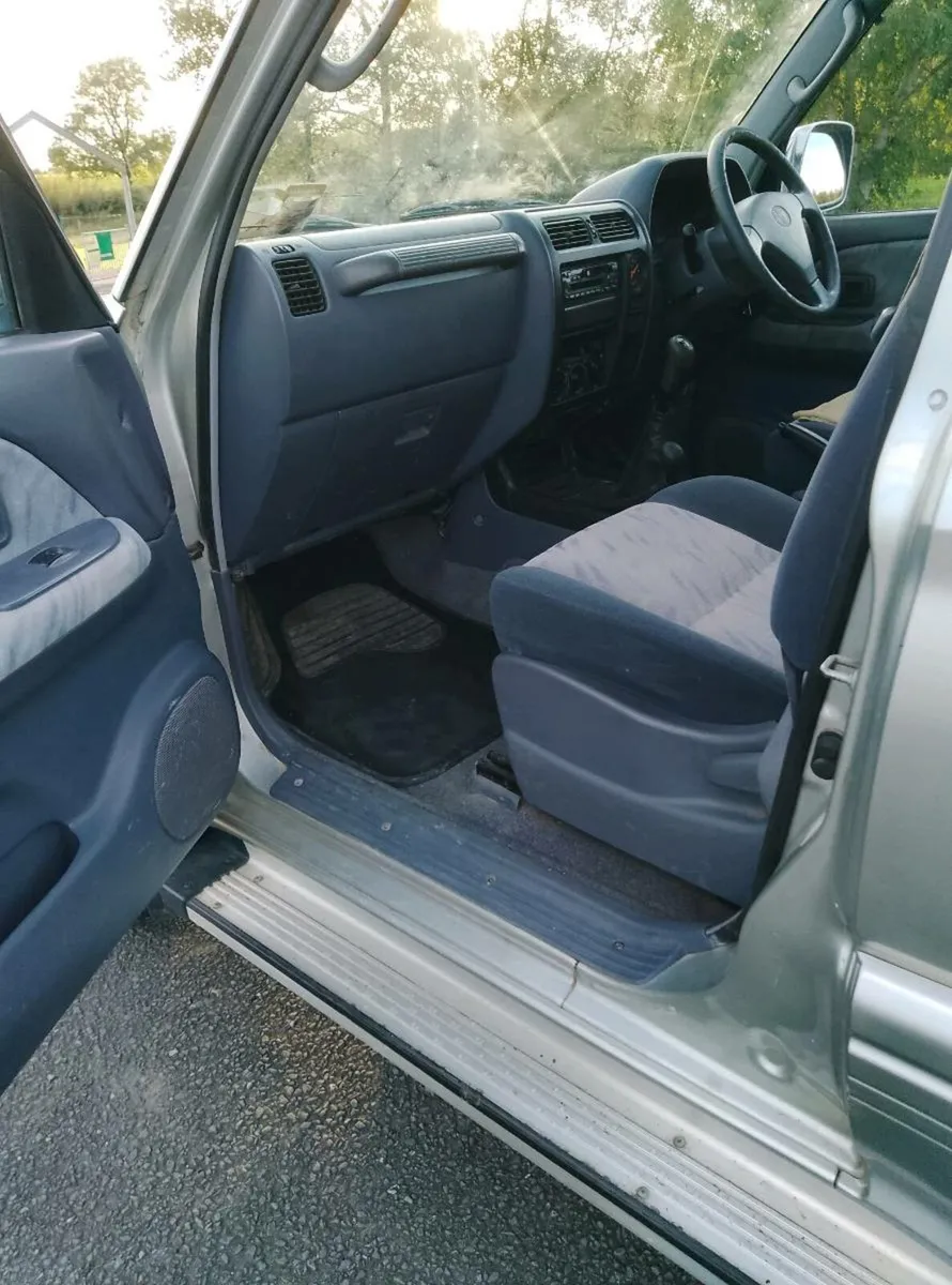 Toyota Landcruiser - Image 4