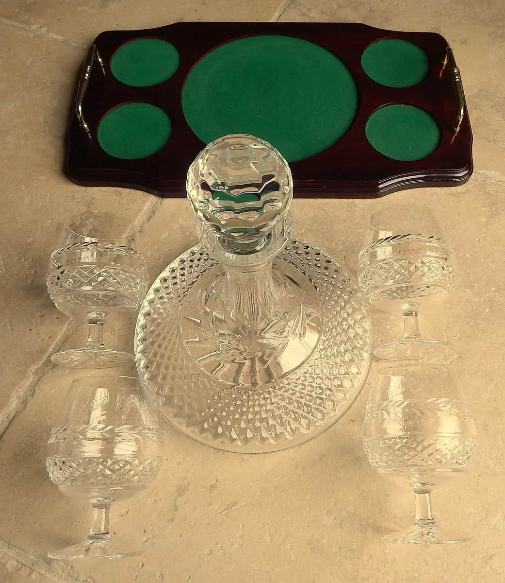 Galway Crystal Decanter & 4 Glasses on Tray - Image 3