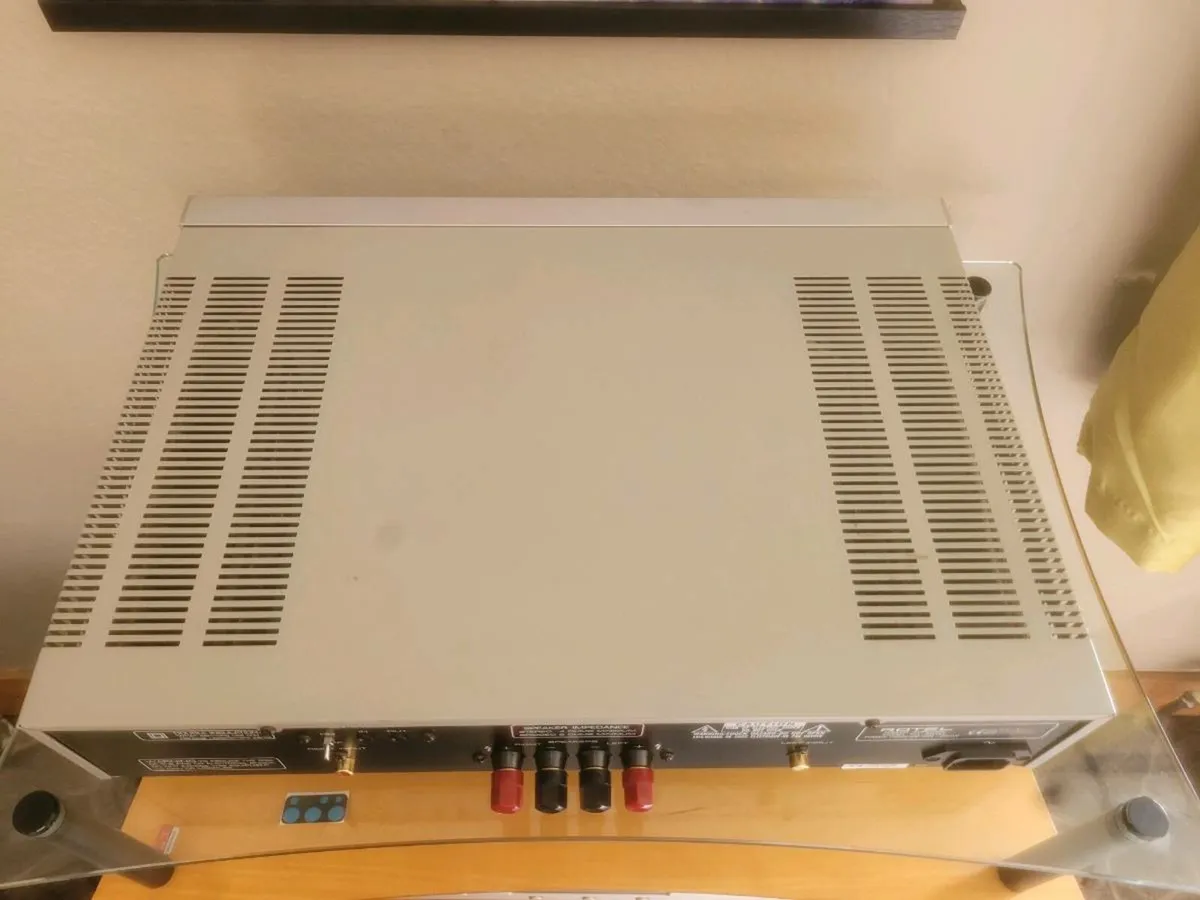 Rotel RB-03 power amplifier - Image 3