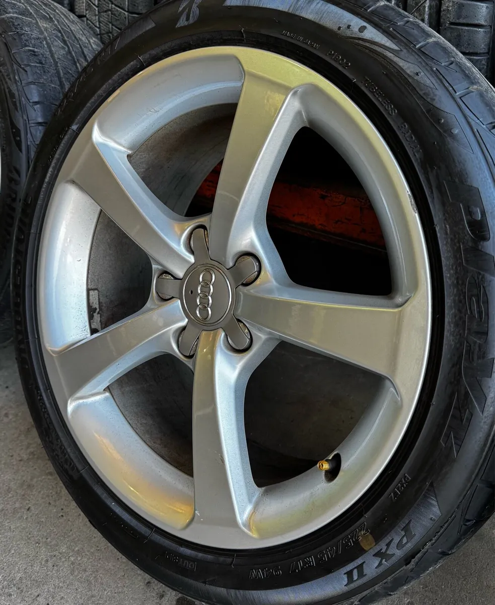 17” Genuine Audi Alloys - Image 4