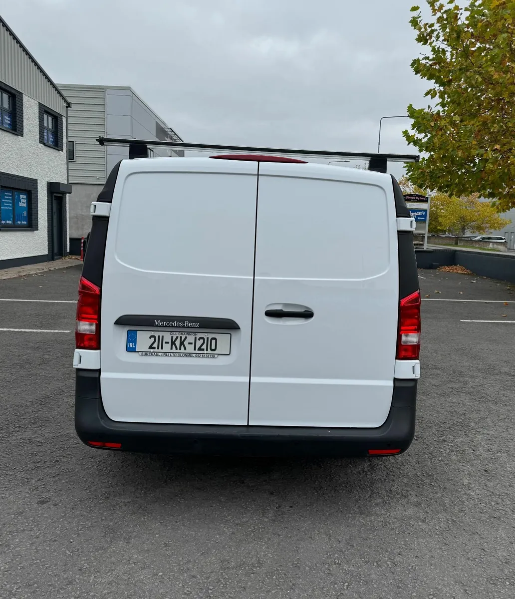 Mercedes-Benz Vito 2021 - Image 2