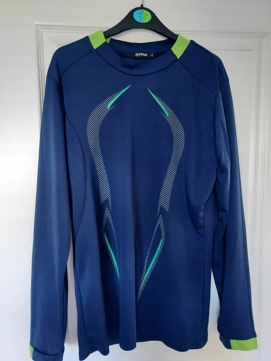 Mens Running Tops - Image 1