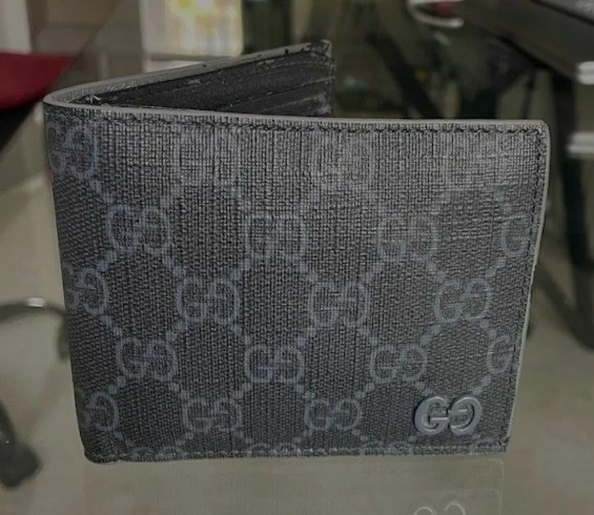 Gucci Supreme Black Canvas/Leather Bi-fold Wallet - Image 4