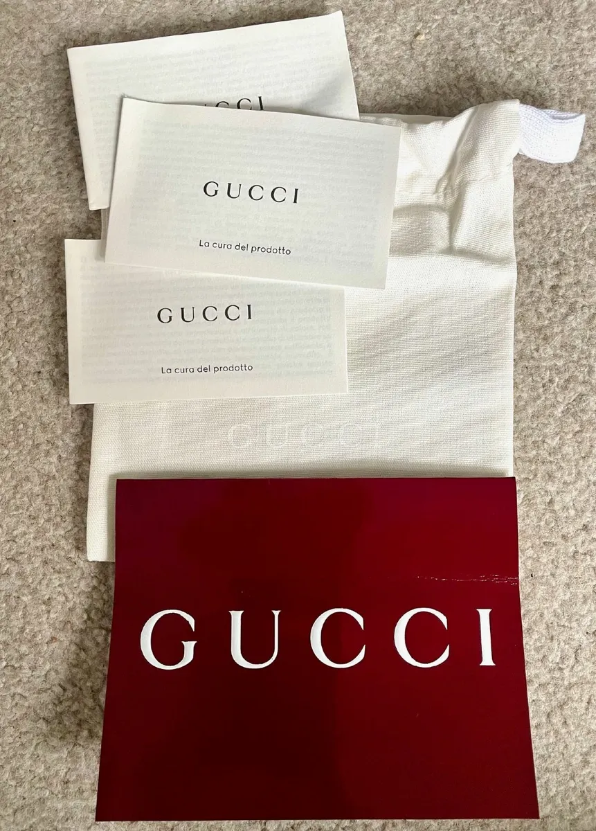 Gucci Supreme Black Canvas/Leather Bi-fold Wallet - Image 2