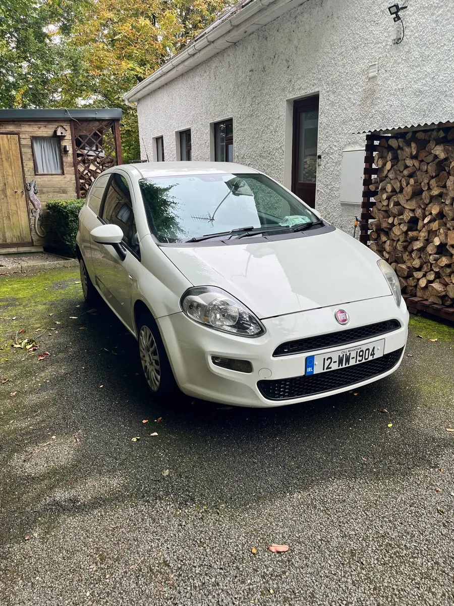 Punto Van - Image 1