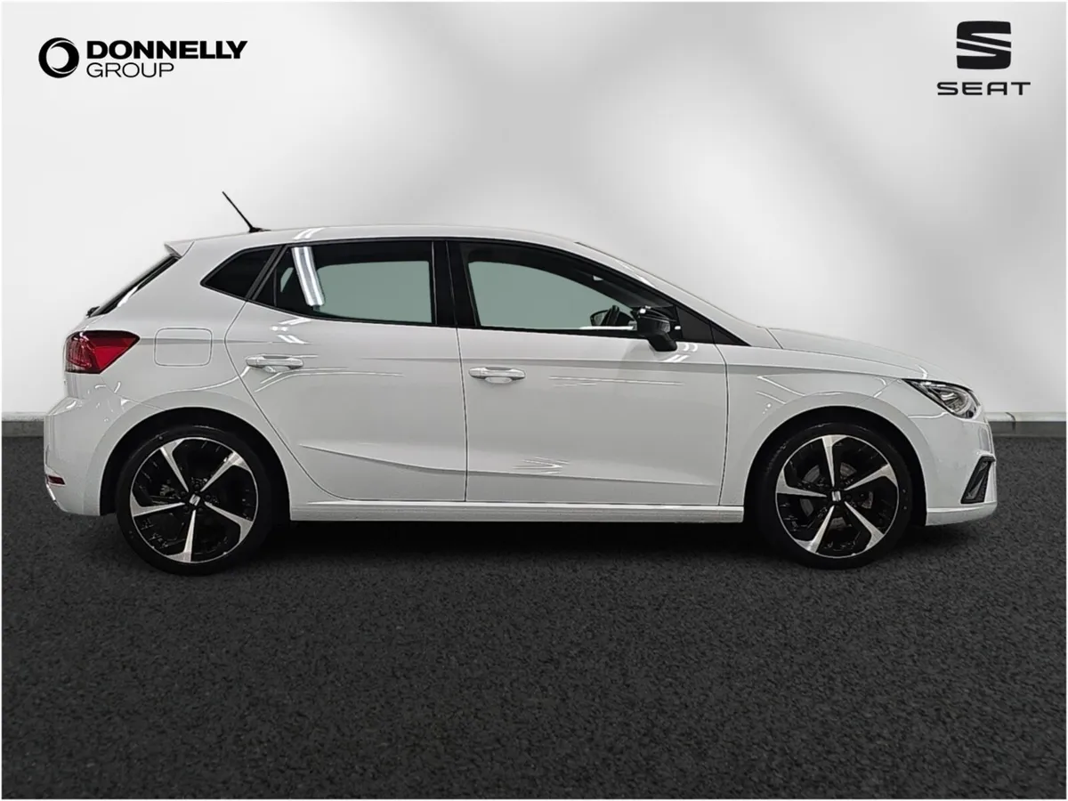 SEAT Ibiza Hatchback FR Sport - Image 4