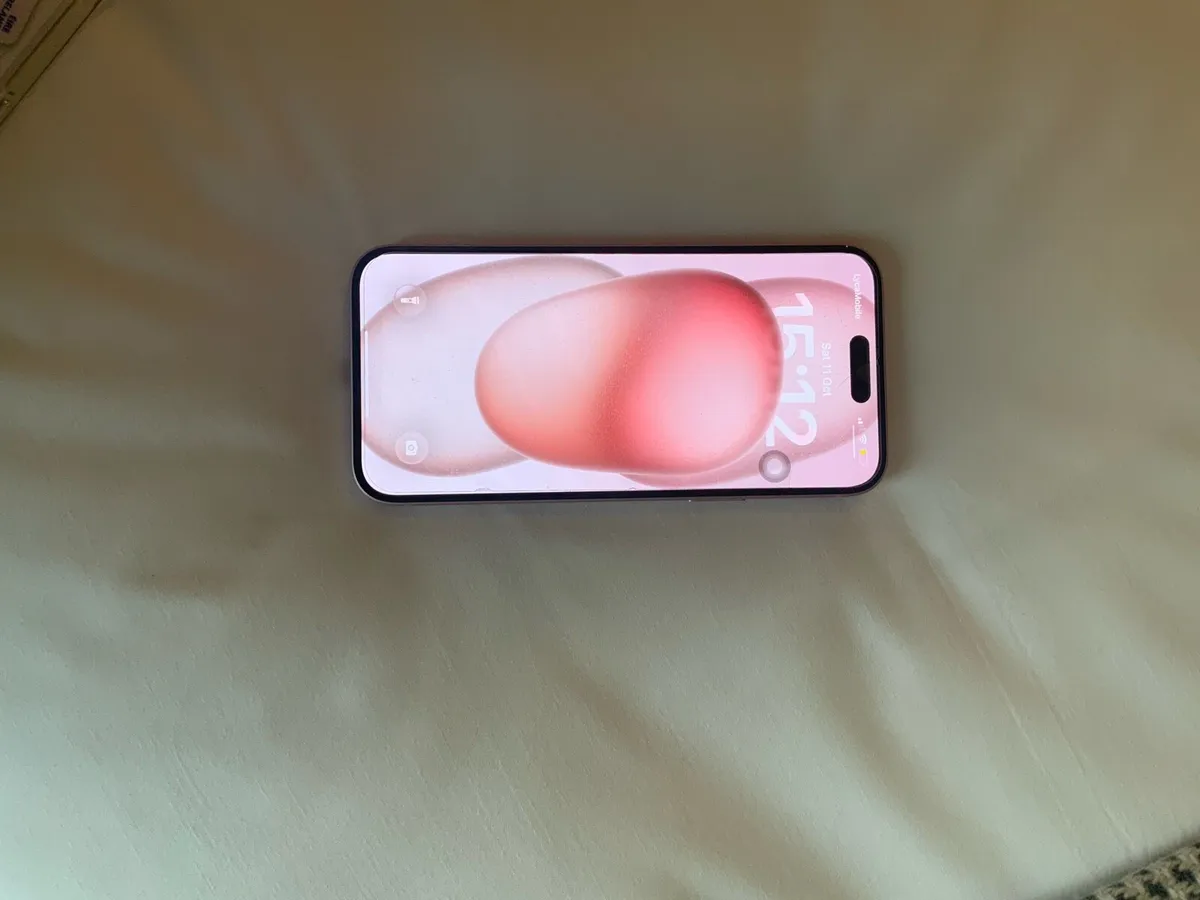 iPhone 15 plus Pink 256gb - Image 4