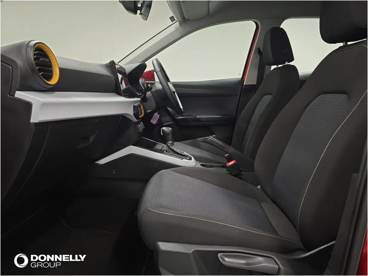 SEAT Arona Hatchback SE Technology - Image 2