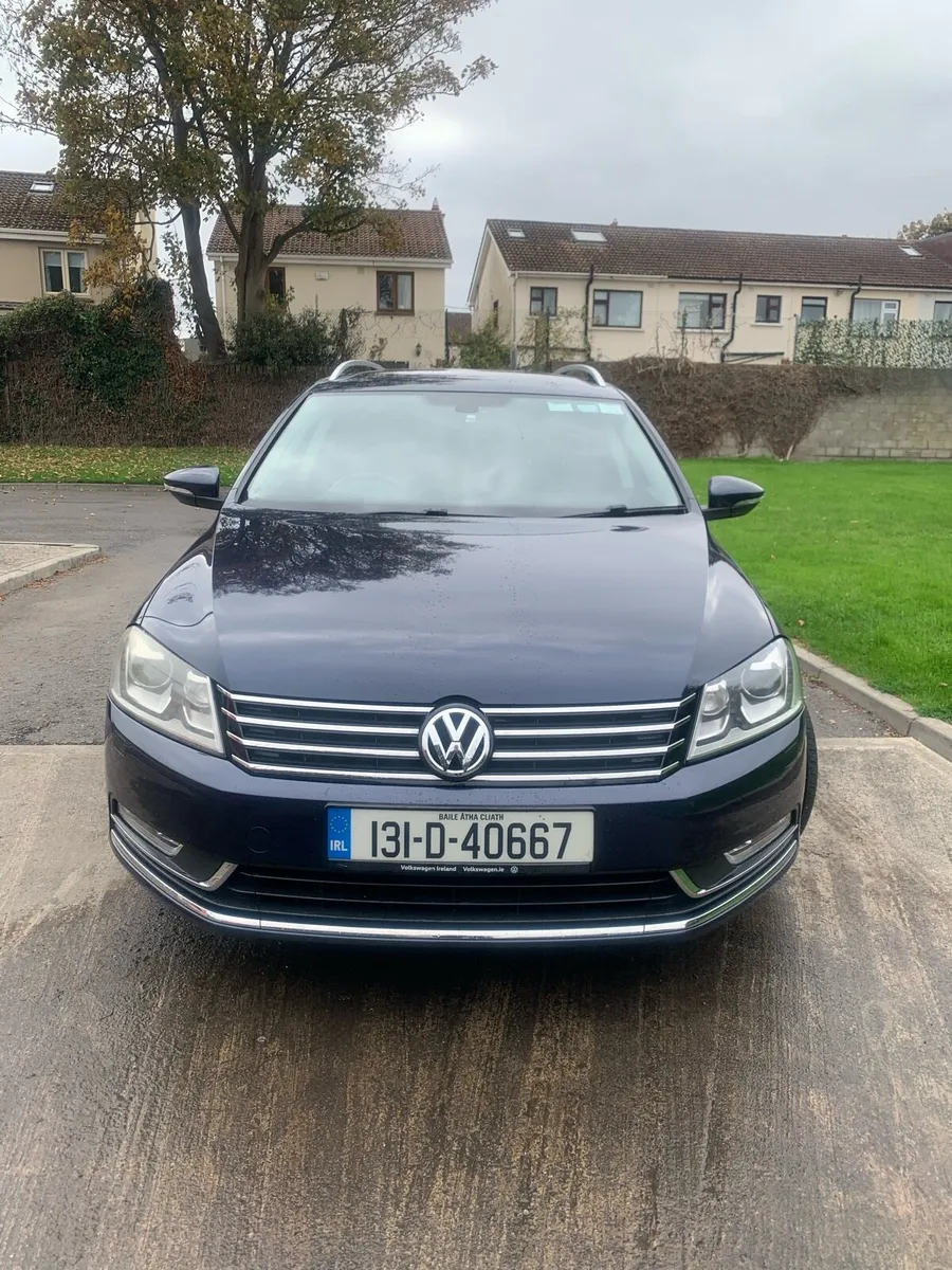 Volkswagen Passat - Image 2