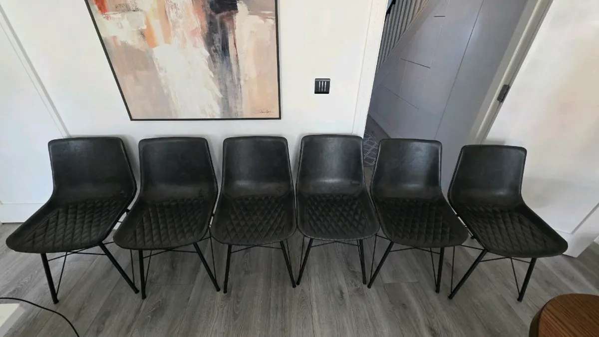 Dining chairs - Image 1