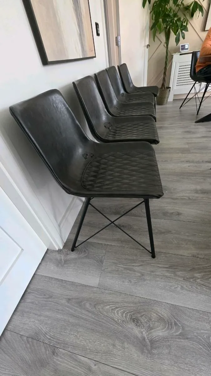 Dining chairs - Image 4