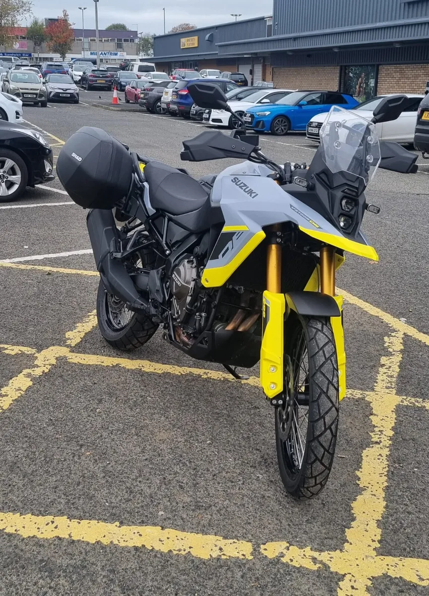 Suzuki DL800DE V-Strom - Image 2