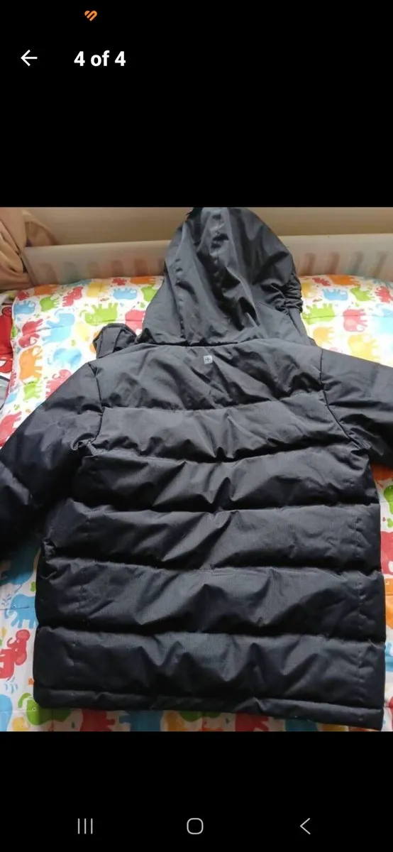 Boys mountain warehouse coat 9-10 years - Image 4