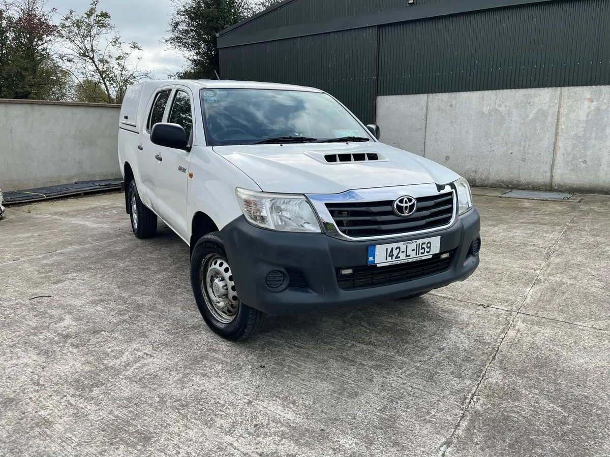 Toyota Hilux - Image 1