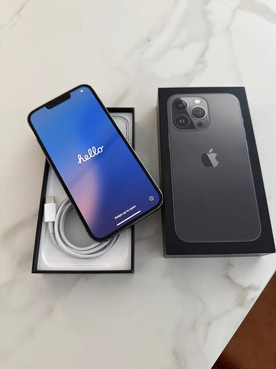 Apple iPhone 13 Pro - Image 1