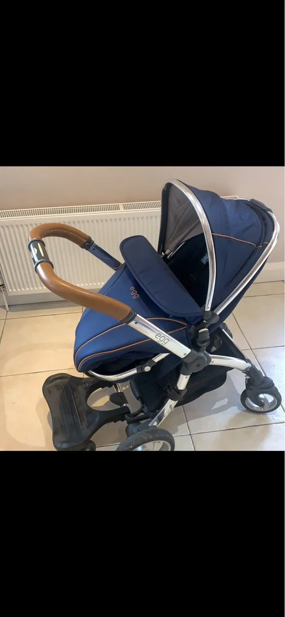 Egg regal blue stroller - Image 4