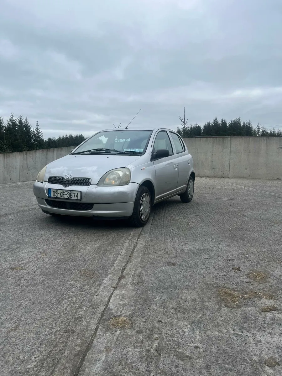 Toyota Yaris - Image 2