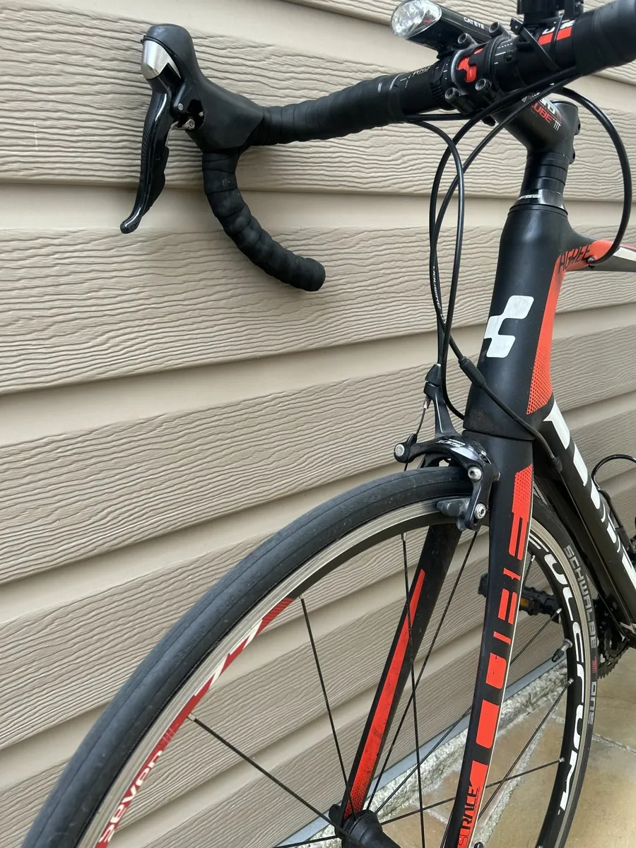 Cube Agree - High Performance Road Bike - Image 3