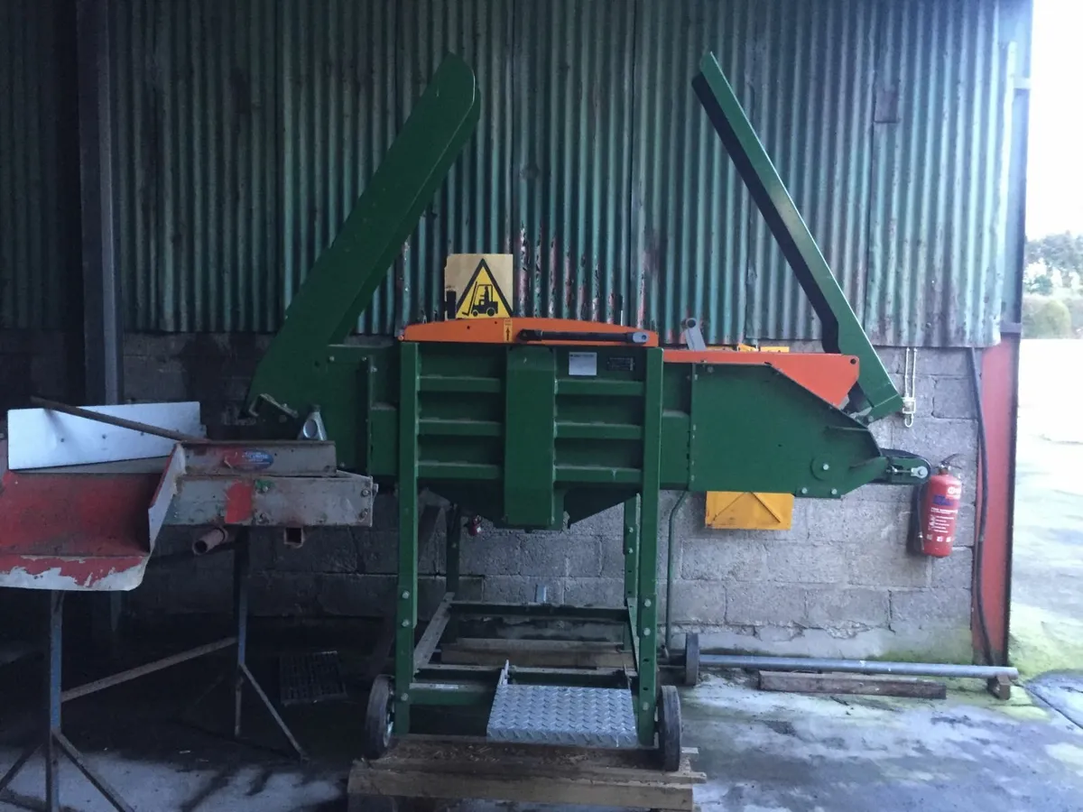 Conveyor - Image 2