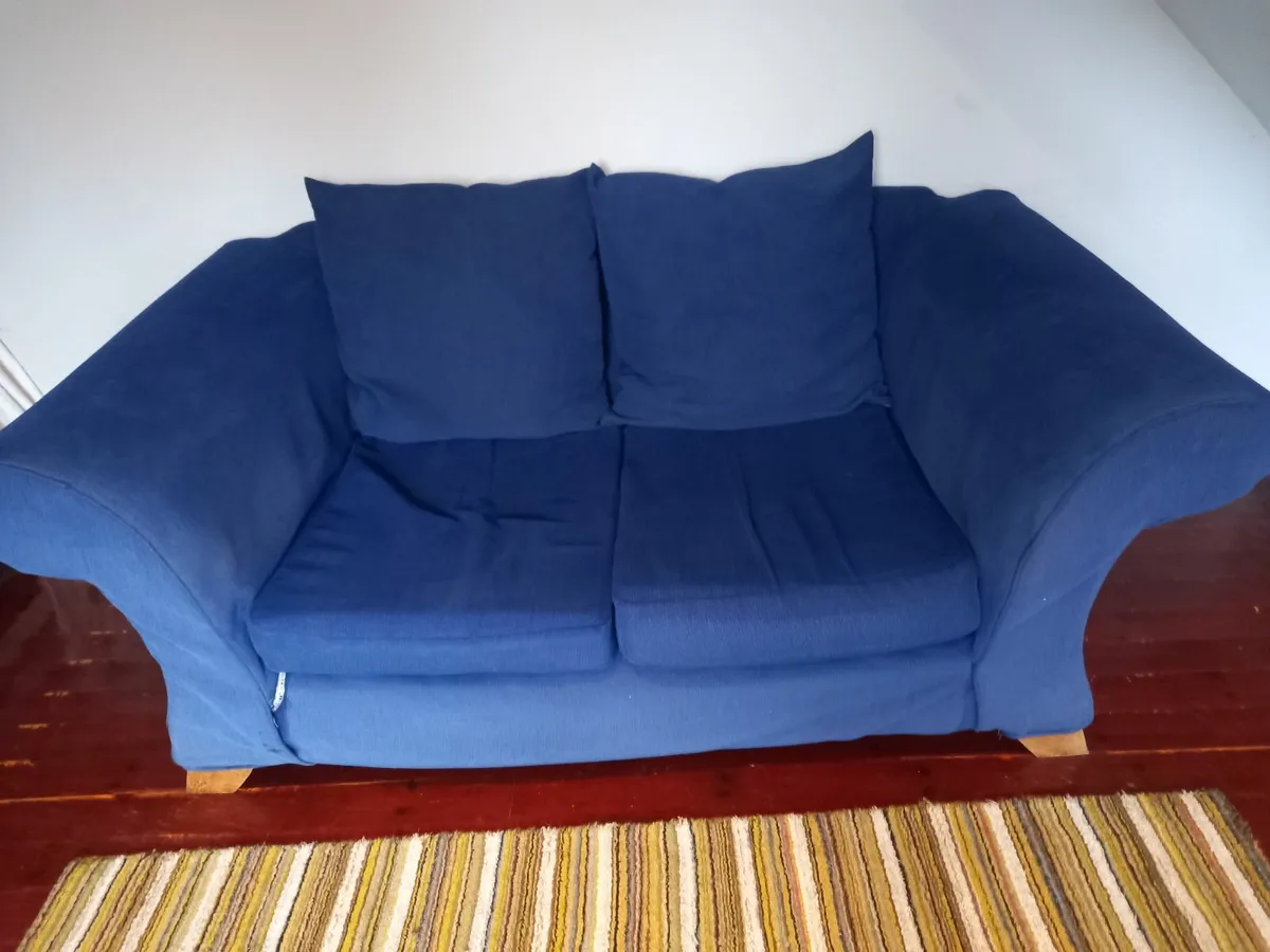 Free Couch - Image 2