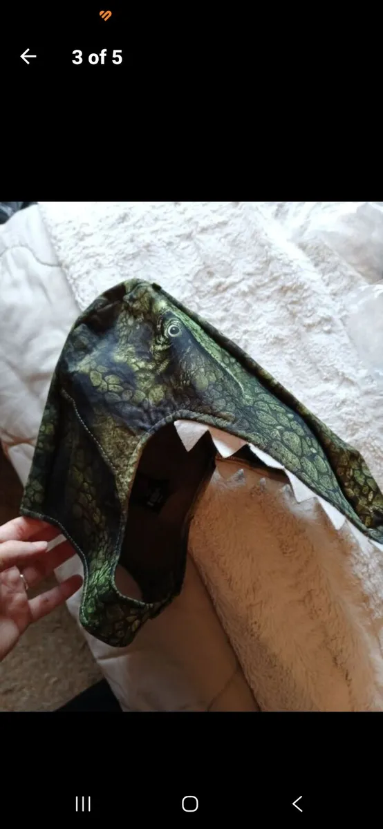Dinosaur Halloween costume 9-10 yrs Brand new - Image 3