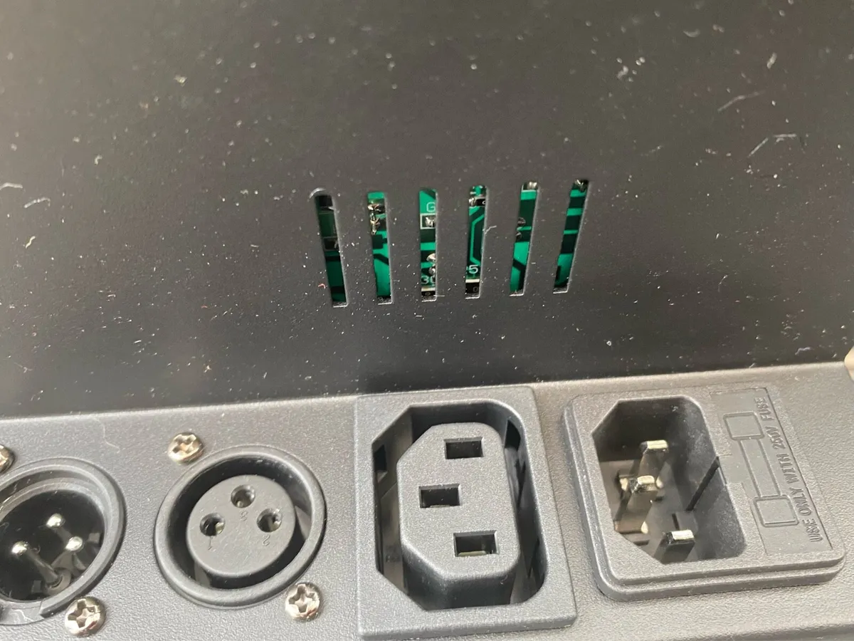 Stairville 150 Led RGB Par Light x 2 - Image 4